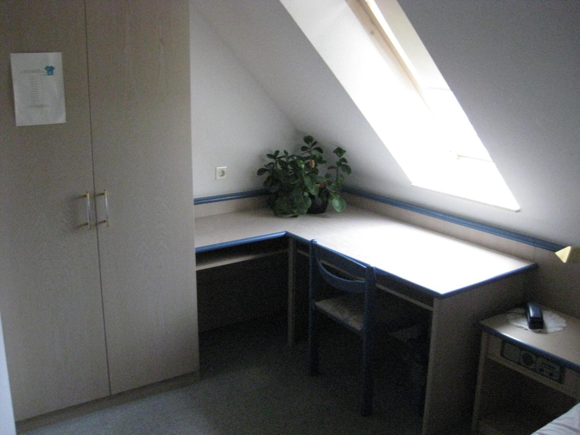 Seelze Smart Hostel By Landgasthof Velber 24H7D מראה חיצוני תמונה