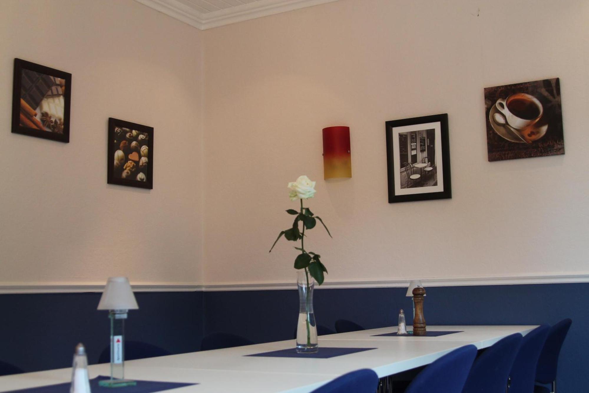 Seelze Smart Hostel By Landgasthof Velber 24H7D מראה חיצוני תמונה