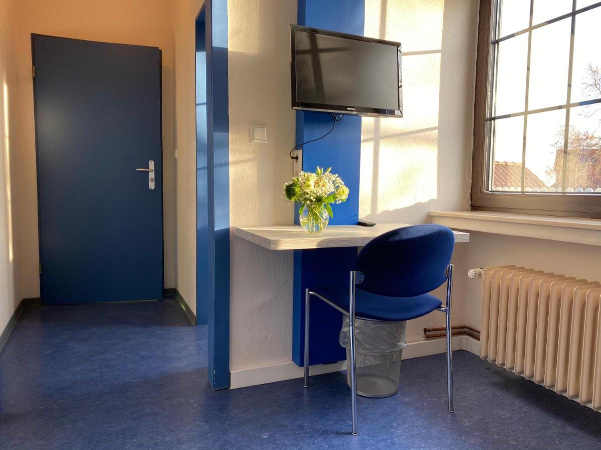 Seelze Smart Hostel By Landgasthof Velber 24H7D מראה חיצוני תמונה