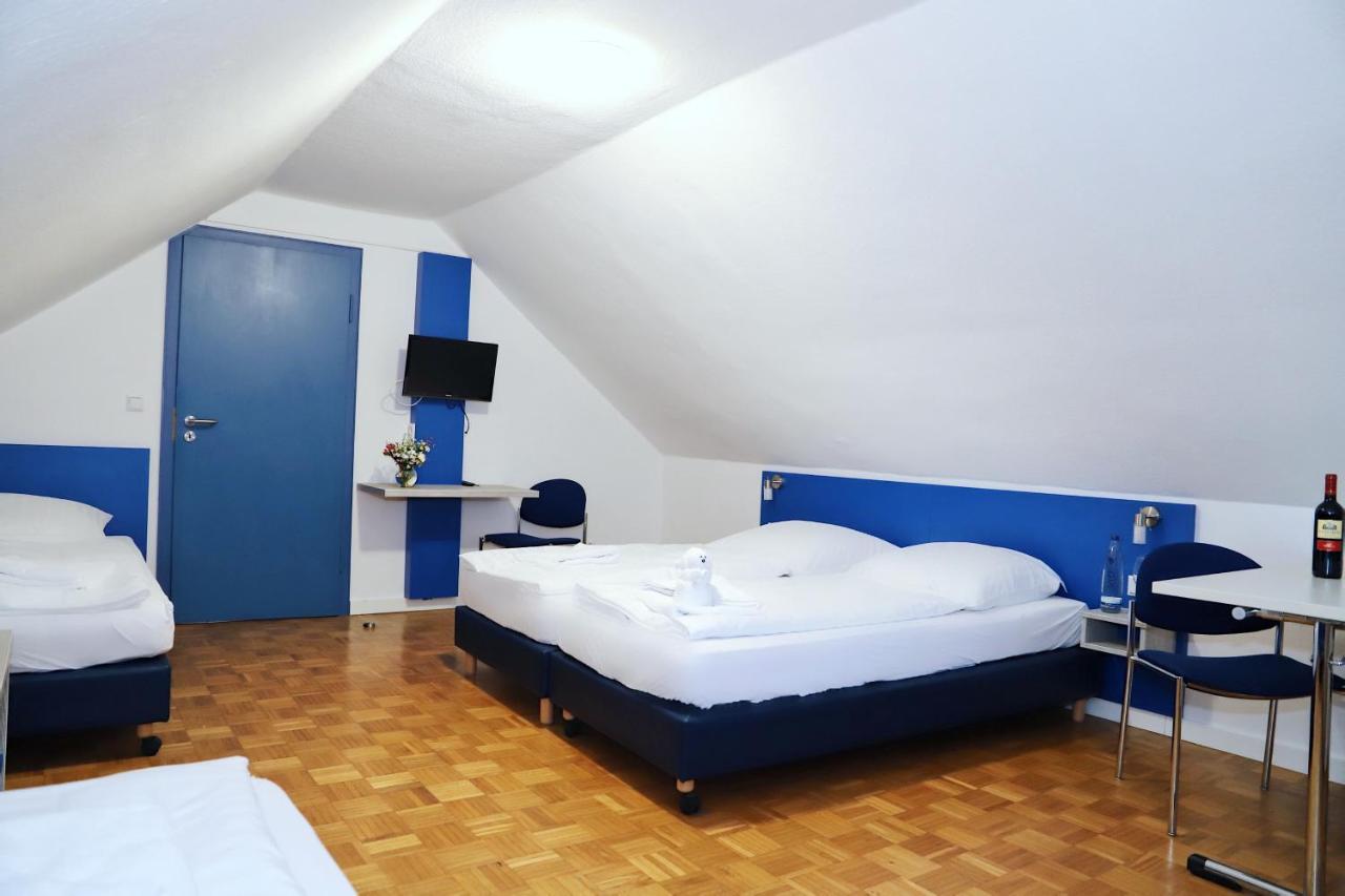 Seelze Smart Hostel By Landgasthof Velber 24H7D מראה חיצוני תמונה