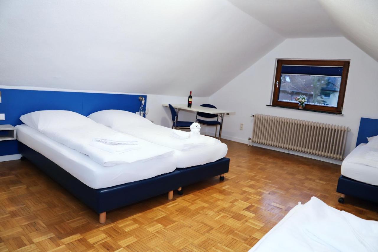 Seelze Smart Hostel By Landgasthof Velber 24H7D מראה חיצוני תמונה