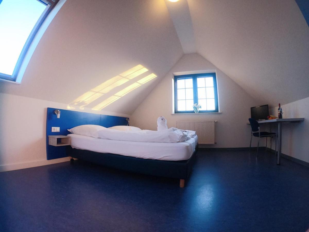 Seelze Smart Hostel By Landgasthof Velber 24H7D מראה חיצוני תמונה